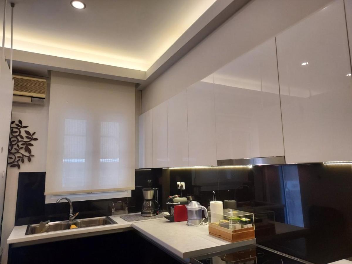 아테네 Acropolis Metro Station Flat 2 아파트 외부 사진