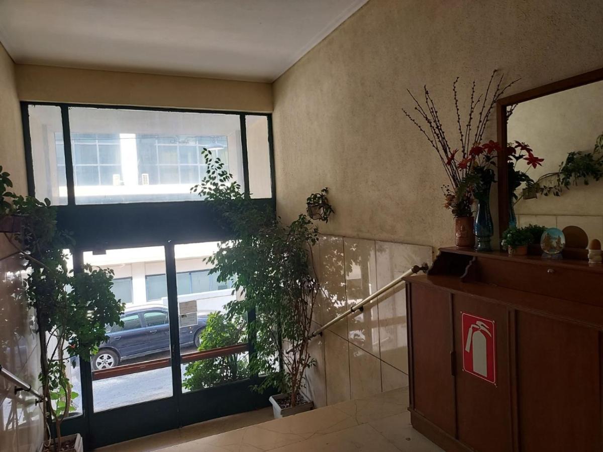 아테네 Acropolis Metro Station Flat 2 아파트 외부 사진